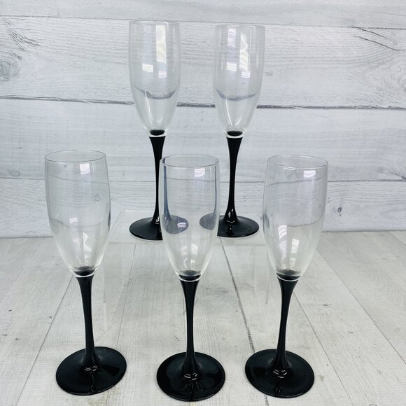 Luminarc France Jet Black Stem 6 oz Champagne Flutes 8 5/8\